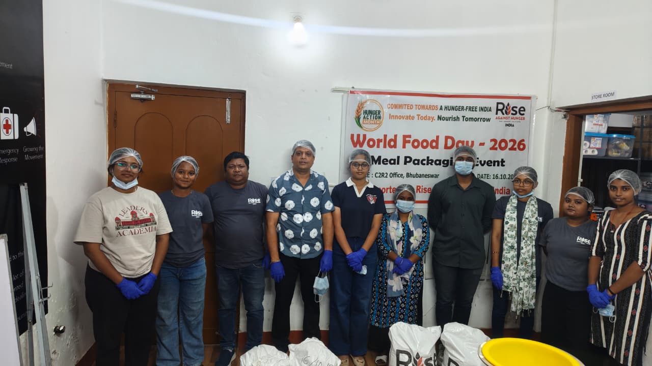 C2R2 team at Bhubaneswar meal packaging event